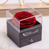 665. Rose Box with Hearts Necklace