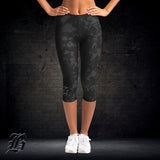 UYG BLACK CAMO EDITION - Capri Leggings